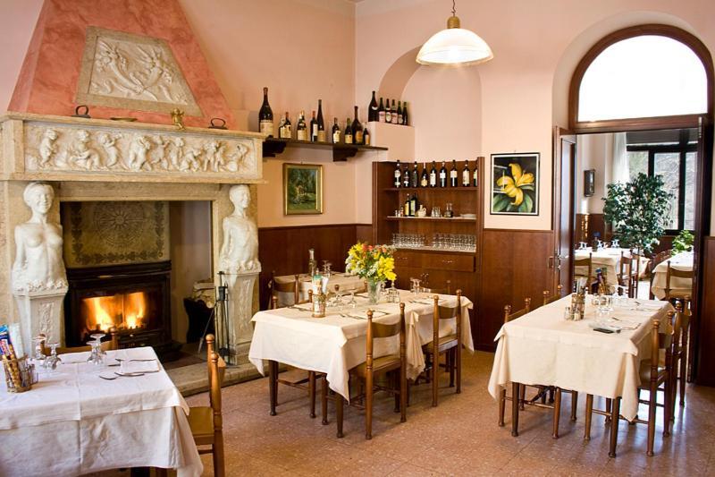 Albergo Sala Вальброна Экстерьер фото